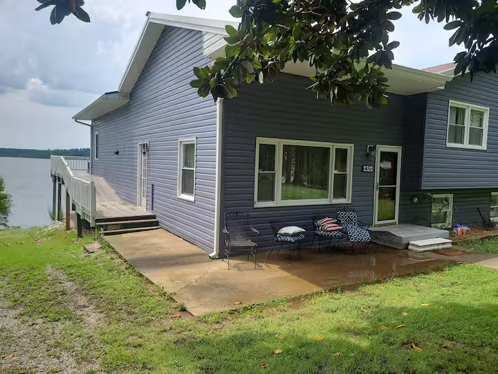 Blue Moon over Barkley